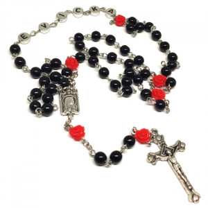 Ruženec čierny perlový s červenými ružami