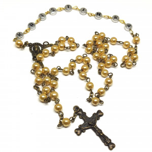 Ruženec s menom zlatý perlový