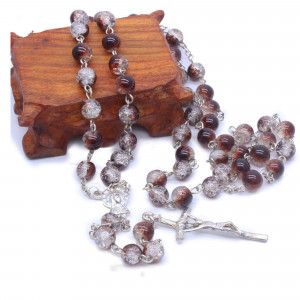 Ruženec s menom hnedý praskaný krištáľ